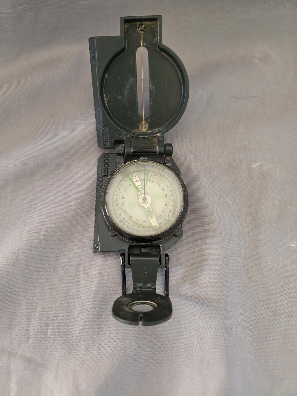 Military Style Folding Compass in Olive Green